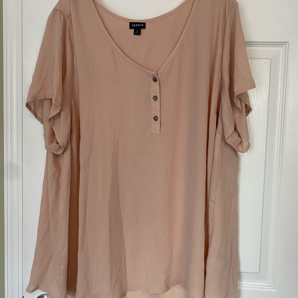 Torrid Blouse! Size: 3! ONLY WORN ONCE!
